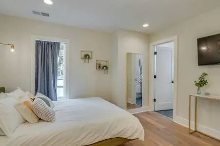 Spacious Retreat With Rooftop Patio 纳什维尔 0*,
